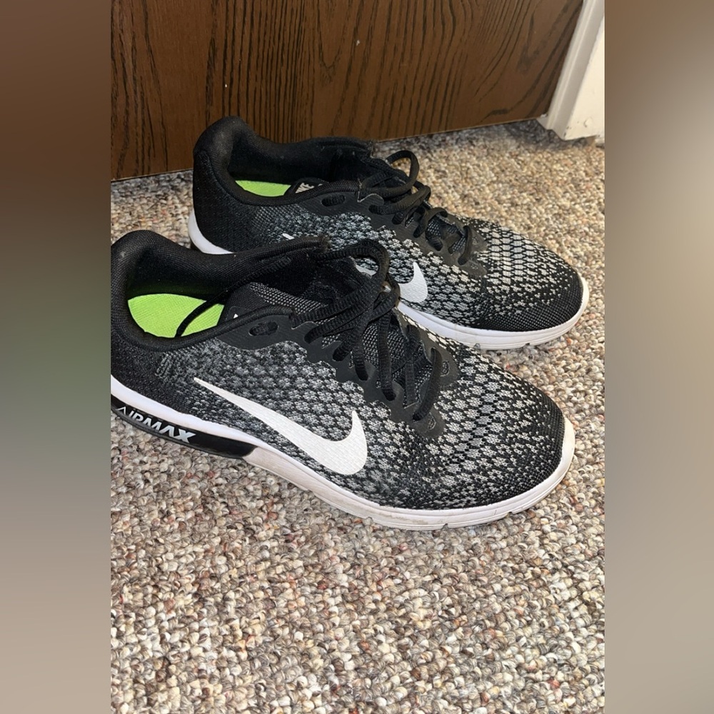 Women’s Nike AirMax shoes
